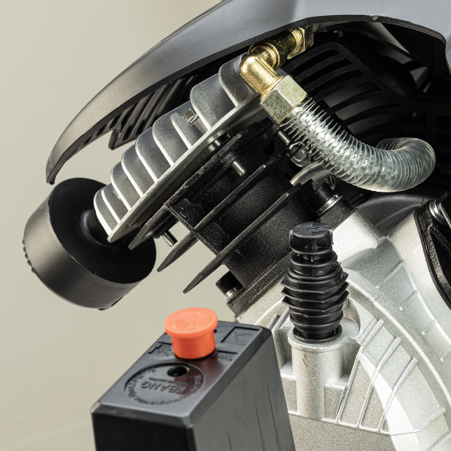 SIP DDVT 3hp 50ltr V-Twin Direct Drive Compressor - Image 9